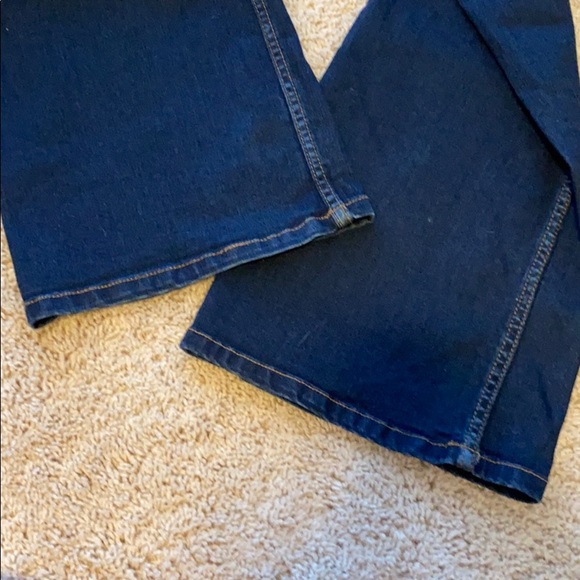 Banana Republic Jeans EUC - Picture 3 of 4